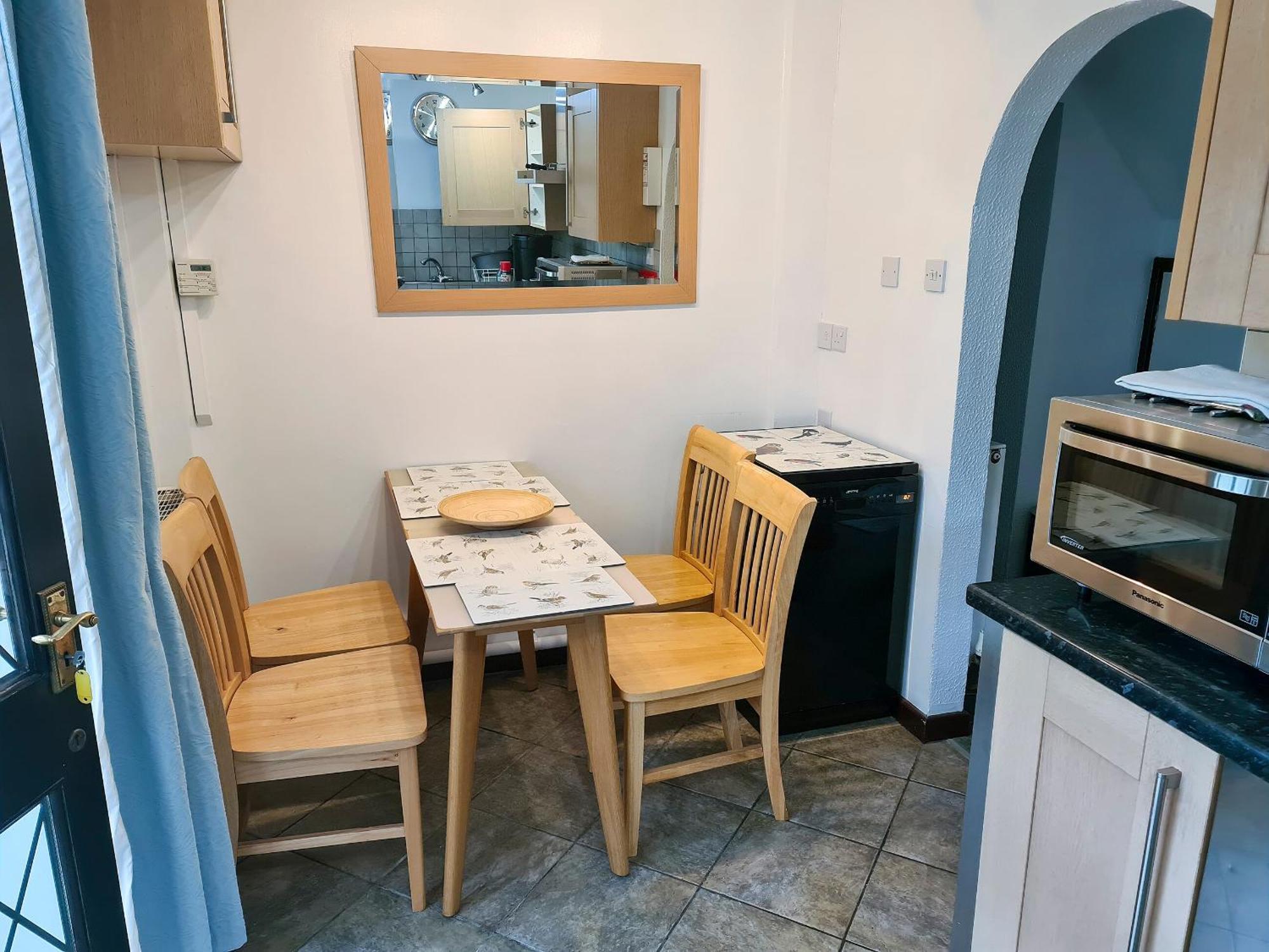Oakleigh Cottage Llangelynin  Extérieur photo